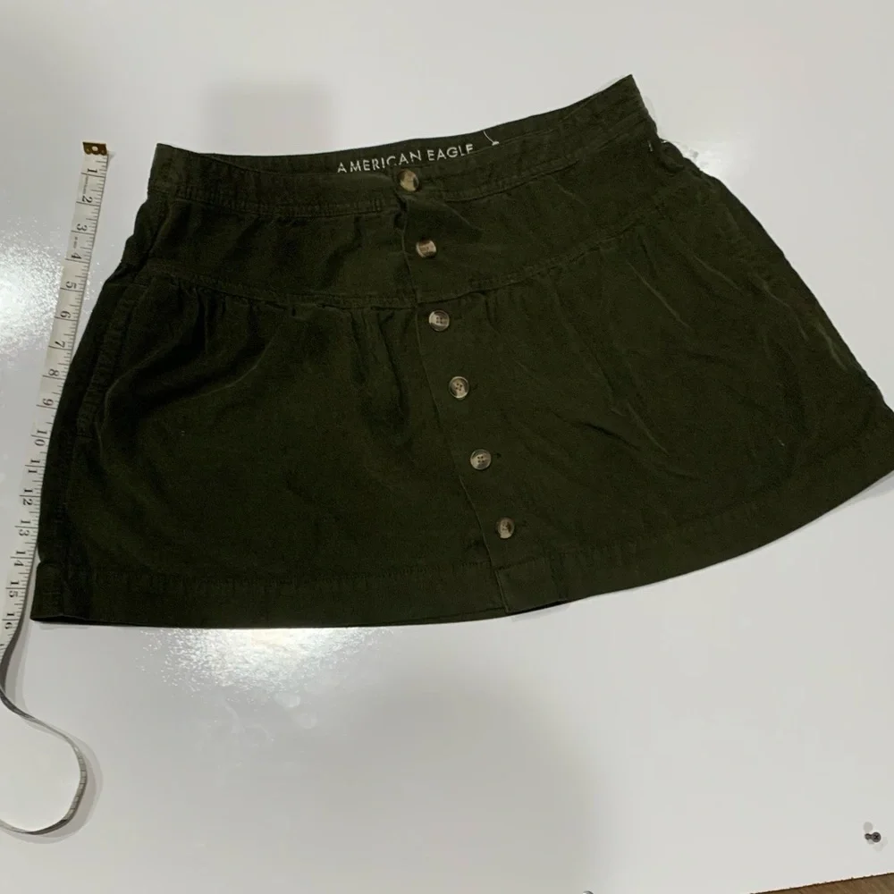 American Eagle Outfitters Women's Dark Green Mini Skirt